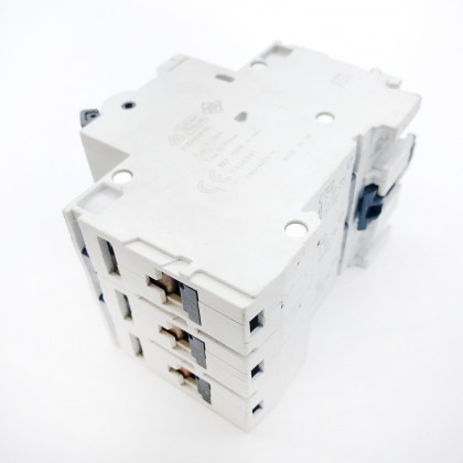 MEM Memshield 2 MCH332 C32 32A 32 Amp 3 Pole Phase MCB Circuit Breaker Type C